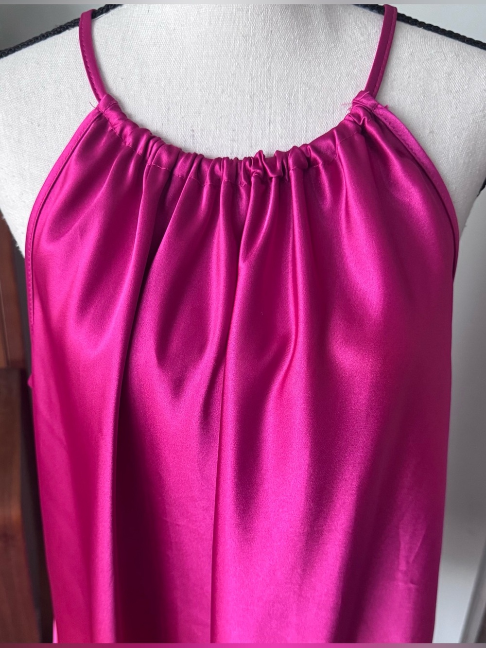 Nicole Miller Hot Pink Shiny Satin Halter Top Camisole Blouse XL Fuchsia Y2K - Picture 2 of 13